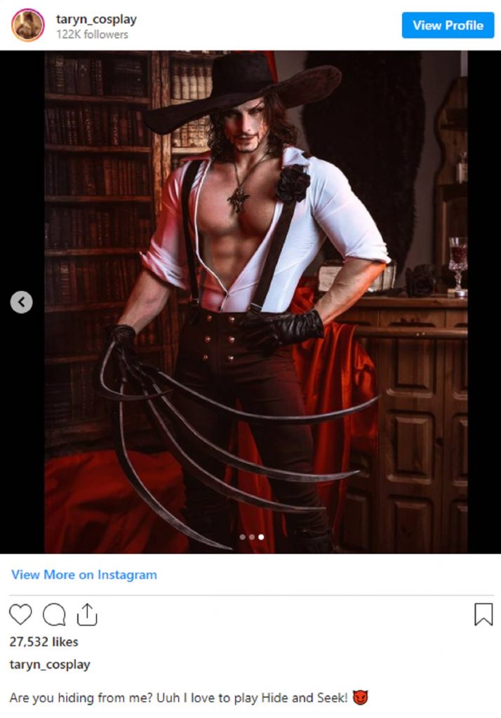 Cosplay Lord Dimitrescu