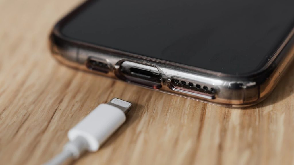 iphone-cambiara-puerto-lightning-por-usb-c