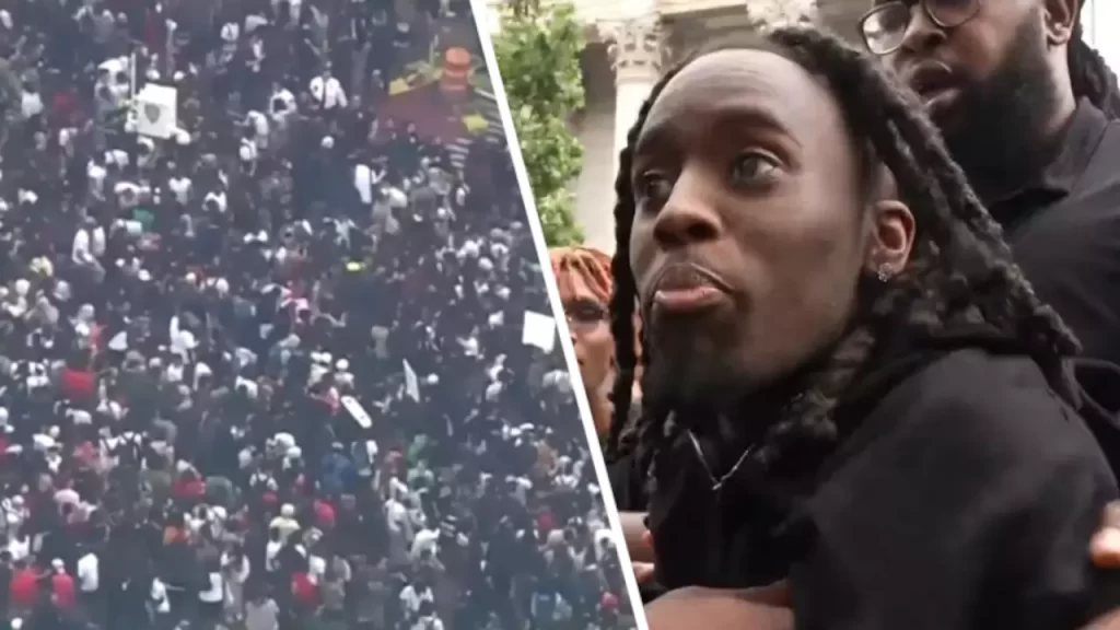 Streamer que armó tumulto en Nueva York por regalar PS5, ya fue tomado bajo custodia