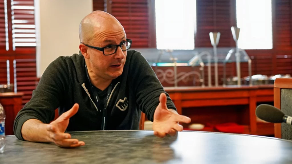 Worlds 2023 - League of Legends: Raúl Fernández nos habla de las dificultades de LATAM previo al la competencia más importante de los esports.