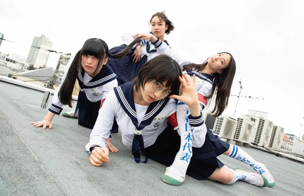 Atarashii Gakko promociona a los títulos más esperados de PlayStation 5. Lee para más detalles.