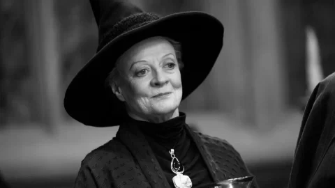 Una chispa más de Harry Potter se despide en 2024, Maggie Smith, mejor conocida como la maestra McGonagall fallece a los 89 años de edad en Reino Unido.